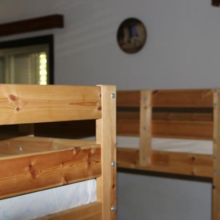 Tseri 科斯塔斯艾科森旅馆旅舍 外观 照片